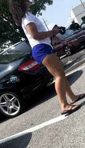 Beautiful legs on this light skinned girl
