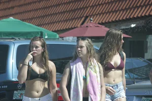 Sexy Florida beach bikini girls