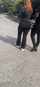 THICC redhead paws walking o/c vid