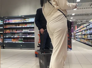 Sexy ass bending for me  ( OC )