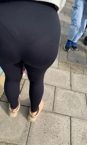 OC Sexy milf with a Fat ass VTL leggings