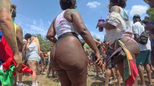 (OC) Thick And Cakey Showing Off Her Pastry