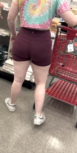Pawg college girl in maroon shorts