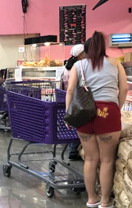 Latina with big booty in red shorts doesn't care about Rona