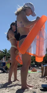 Juicy PAWGs in cheeky bikini’s