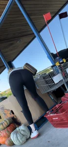 First post of many. Milf bends over into pumpkin bin