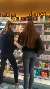 2 skinny teens in skintight jeans