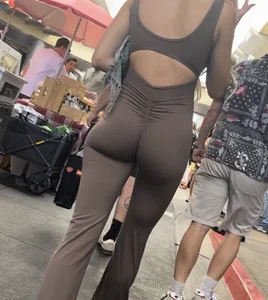 Tight blonde ass in brown one-piece (OC)