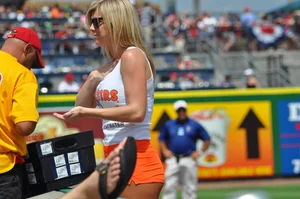 Candid sexy Hooters girls in their uniforms