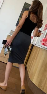 Top Shelf milf in dress