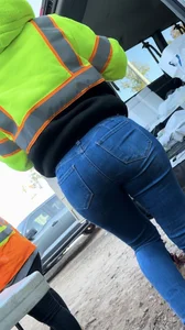 Latina food truck lady  pt 2!