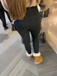 MILF stroll through the Mall