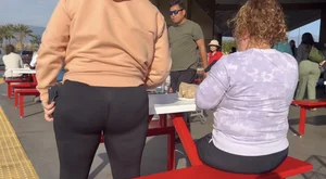 Yoga pants vpl