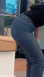 Ass in blue jeans pt1