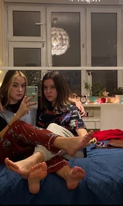 Teen girls and their feet