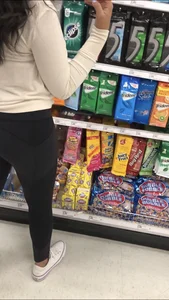 Perfect yoga pants booty