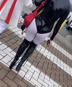 My weekend at comic con ! Hot asses
