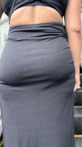 Thick Colombian Milf in Tight Sundress with fat ass on escalator ( OC , VPL)
