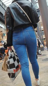 Hot ass teen blonde in tight jeans