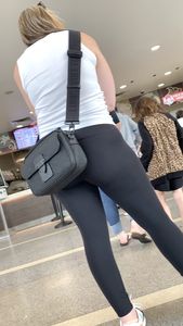 Hot MILF with Round Bubble