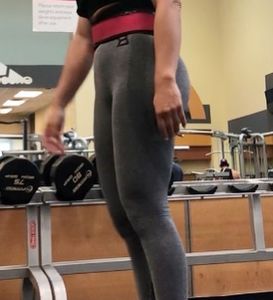 Gym grey leggings cut