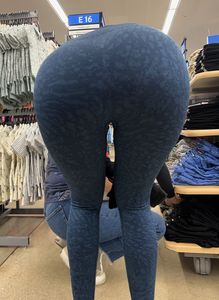 Slim latina in blue leggings squatting and shopping (oc)