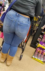 Thick Booty Packed Tight!