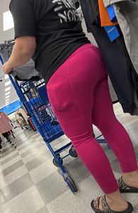 Lovely Thick Milf clothes shopping