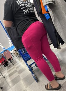 Lovely Thick Milf clothes shopping