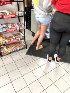 Clueless latina and her white friend
