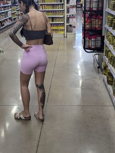 Tatted asian chick w/VTL in pink shorts