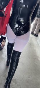 My weekend at comic con ! Hot asses