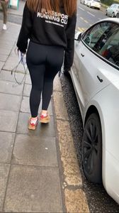 HOT Redhead PAWG black leggings