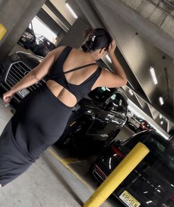 Thick Colombian Milf in Tight Sundress with fat ass on escalator ( OC , VPL)