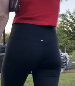 Petite TIGHT blonde teen😍